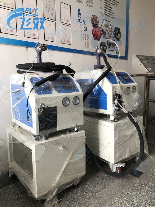 自動拉鉚釘設(shè)備底部承載的工具柜究竟有何作用？